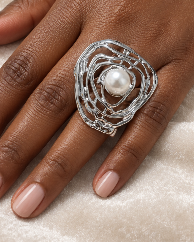 Anillo Plateado Espiral y Perla - Ajustable