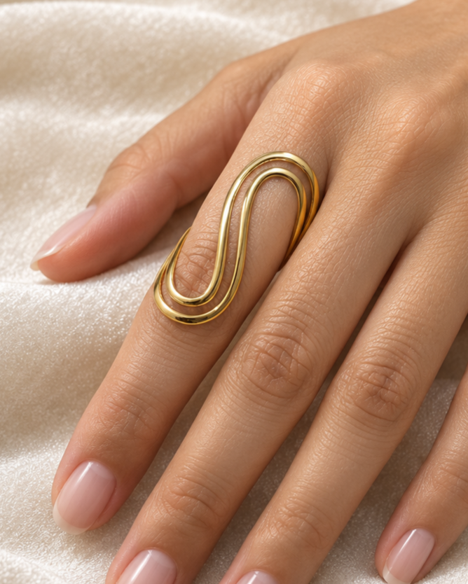 Anillo Dorado Doble Línea Silueta - Ajustable