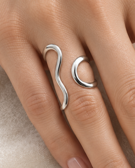 Anillo Plateado Silueta Dedo Pulgar - Ajustable
