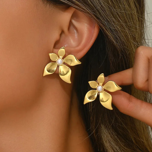 Aretes Dorados Flor