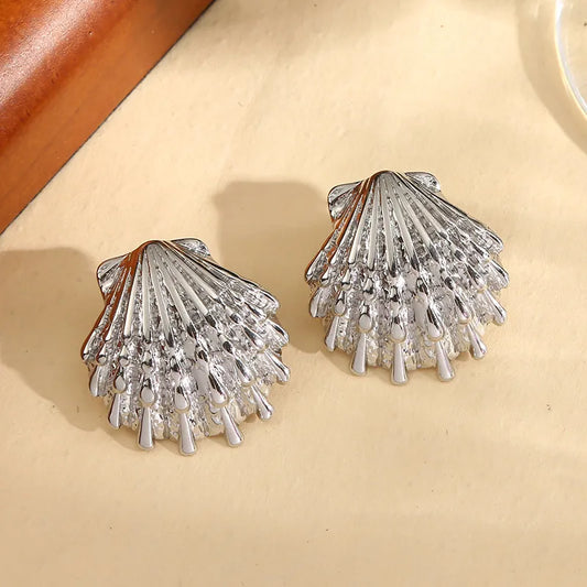 Aretes Plateados Concha de Mar