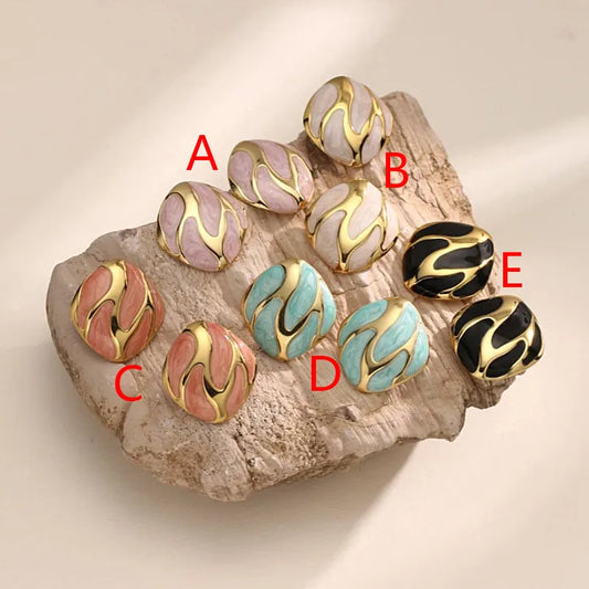 Aretes Rombos Esmaltados Negros