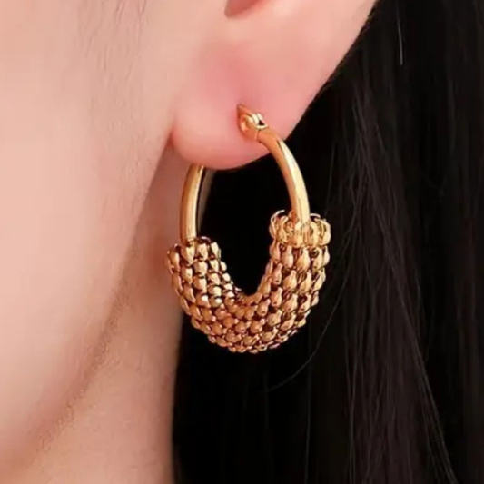 Aretes Dorados Tipo Arracada