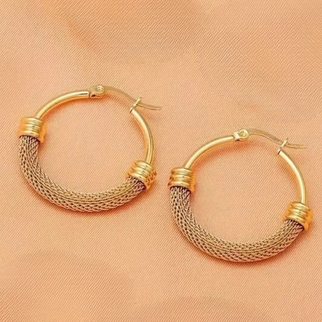 Aretes Dorados Tipo Arracada