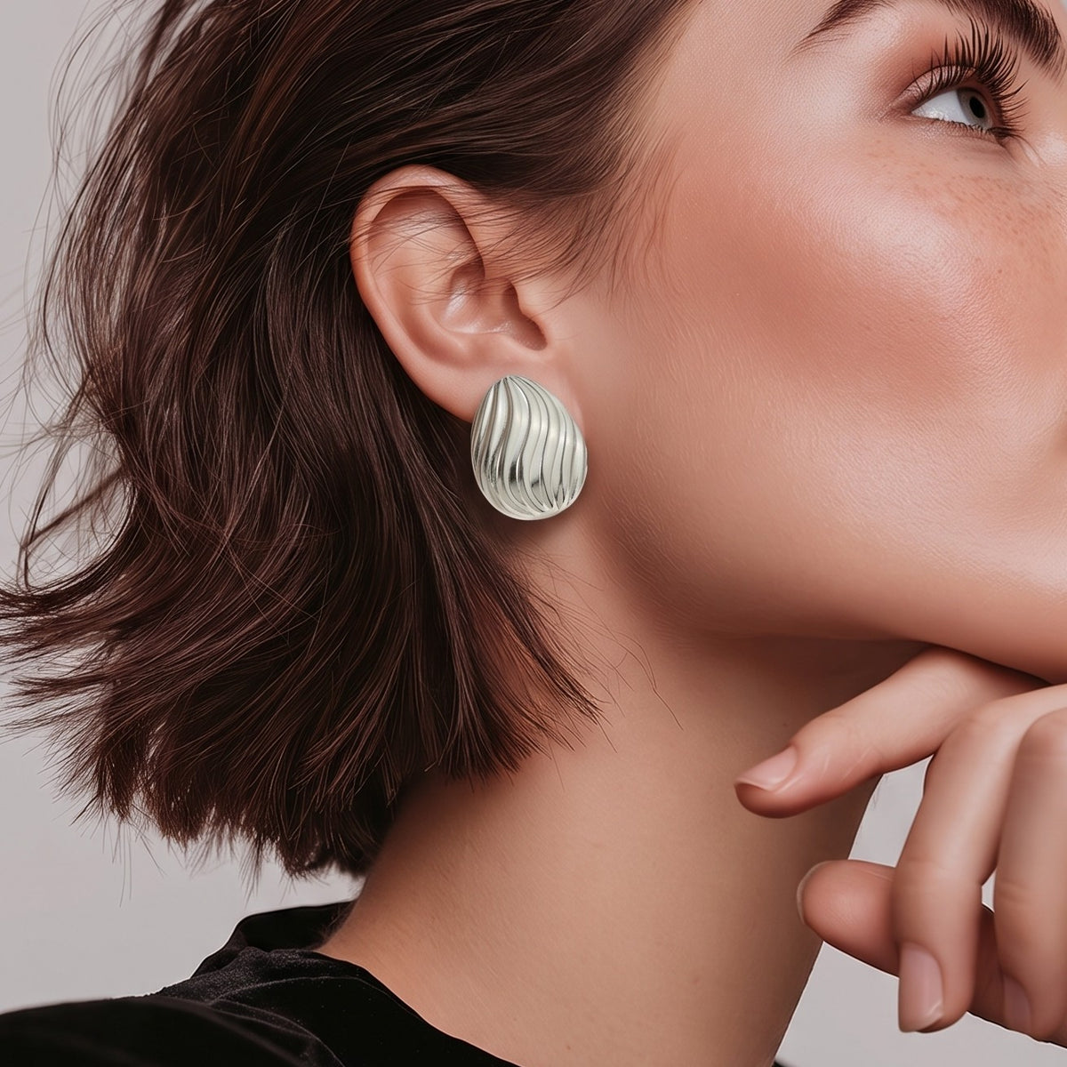 Aretes Gota Acanalada Plateada