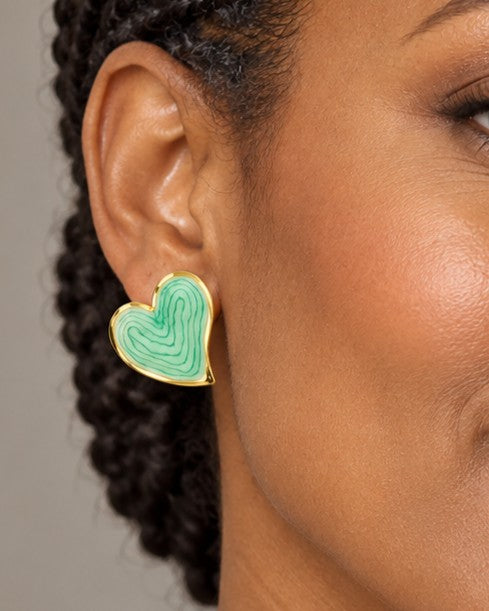 Aretes Dorados Corazón Verdes Esmaltado