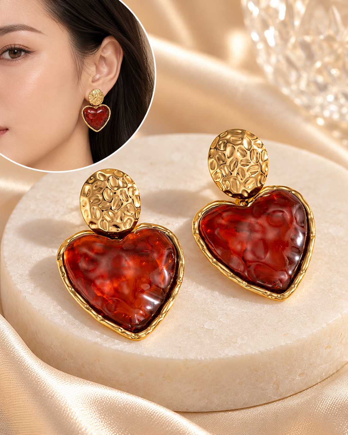 Aretes Dorados Amartillados Corazón Ámbar