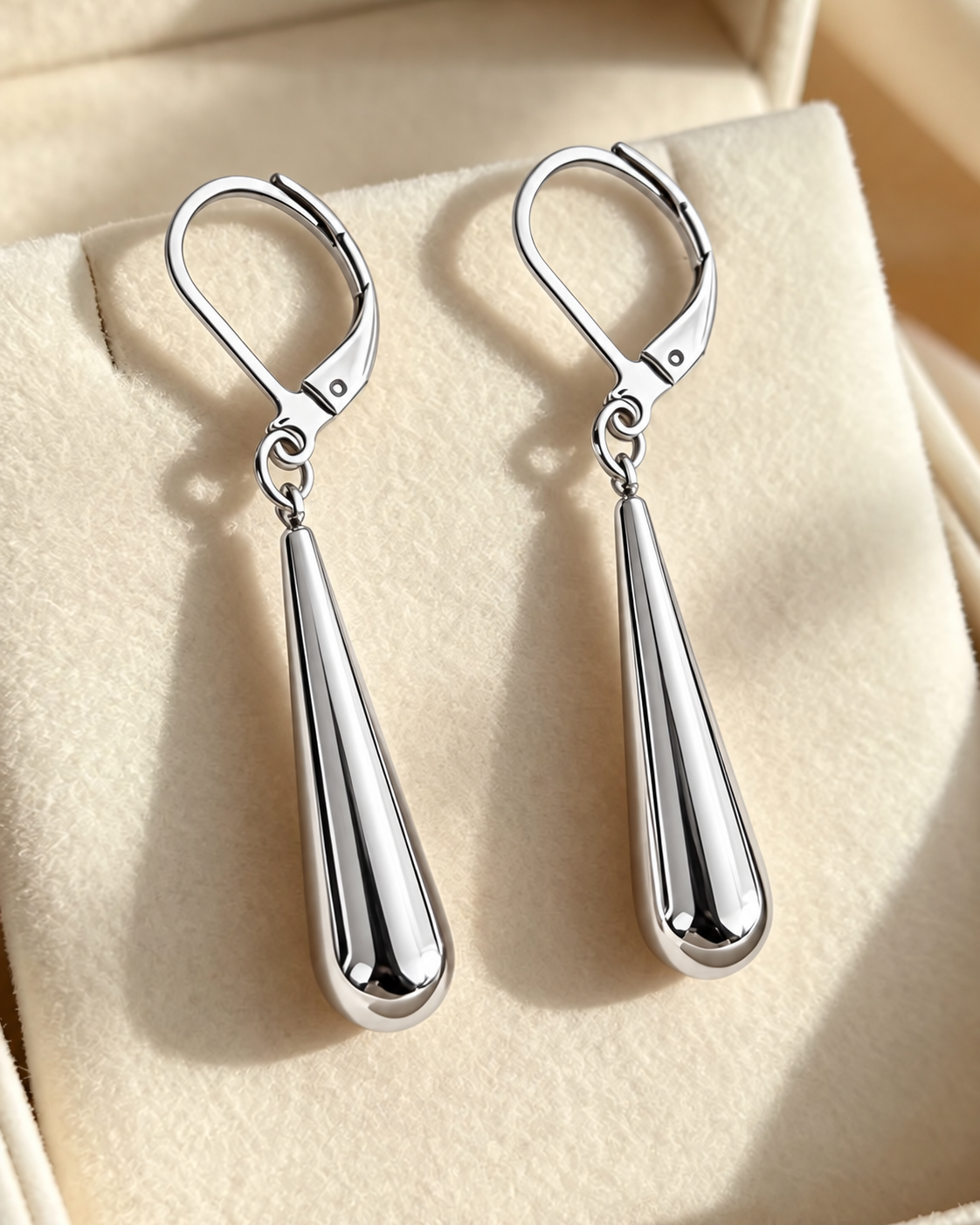 Aretes Dorados Gota Larga
