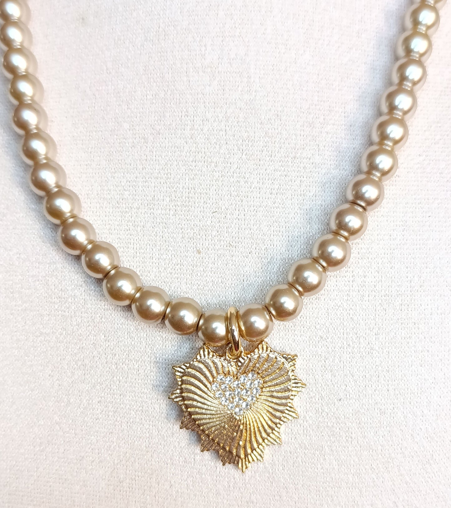 Collar Pelas Champagne Dije Corazón