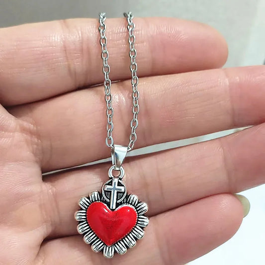 Collar Plateado Dije Corazó Rojo