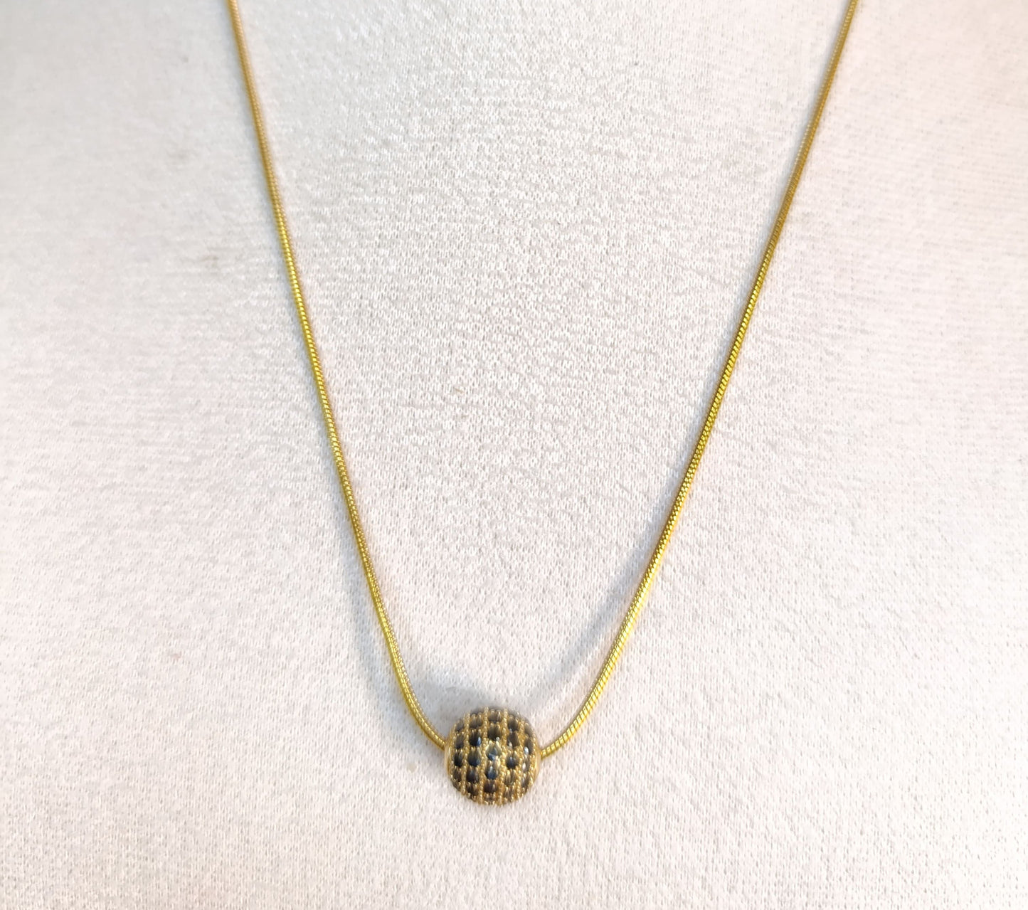 Collar Cadena Dorada Dije Cuenca Tibetana