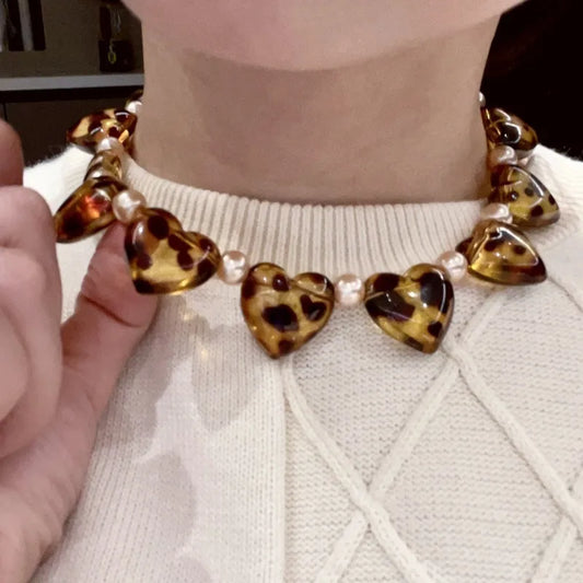 Collar Corazones Animal Print
