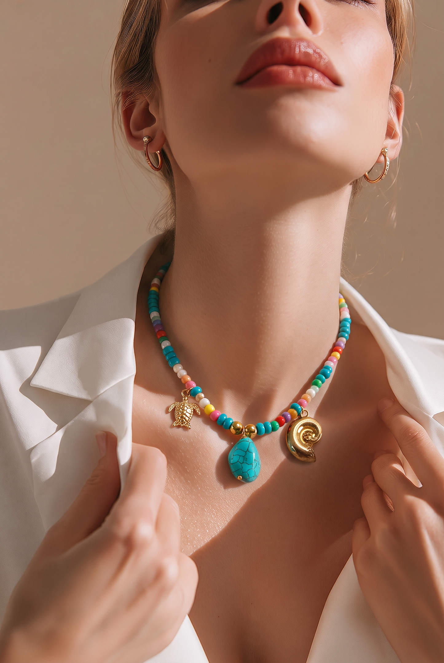 Collar Cuencas Multicolores Dijes Piedra, Tortuga y Caracol