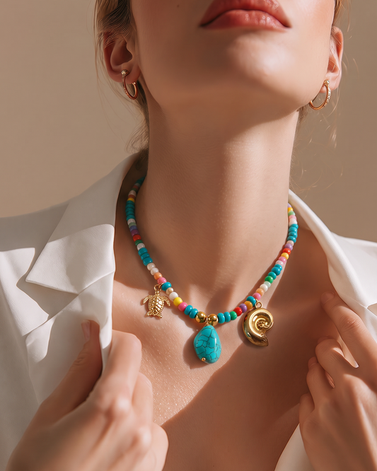 Collar Cuencas Multicolores Dijes Piedra, Tortuga y Caracol