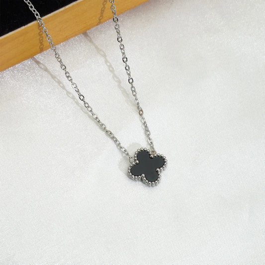 Collar Cadena Plateado Dije Trébol 4 Hojas Madre Perla Negra