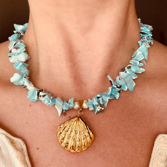 Collar Lajas Azules Dije Concha Marina Dorada