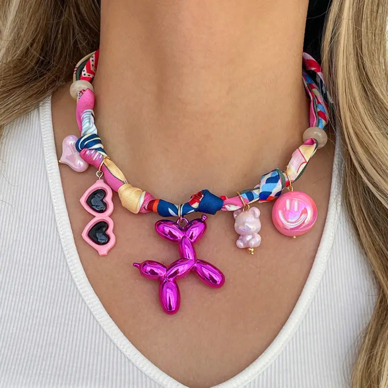 Collar Paliacate Dijes Varios Perro Globo Tonos Rosa