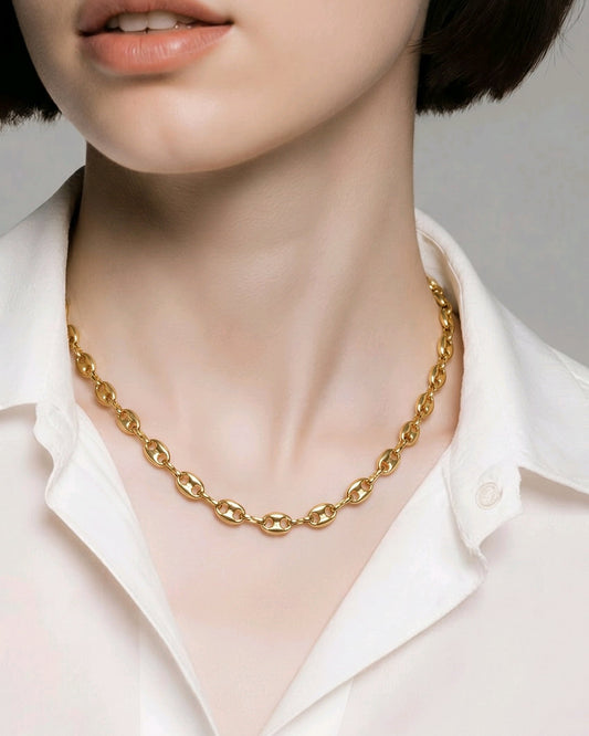 Collar Dorado Trompa de Cochino