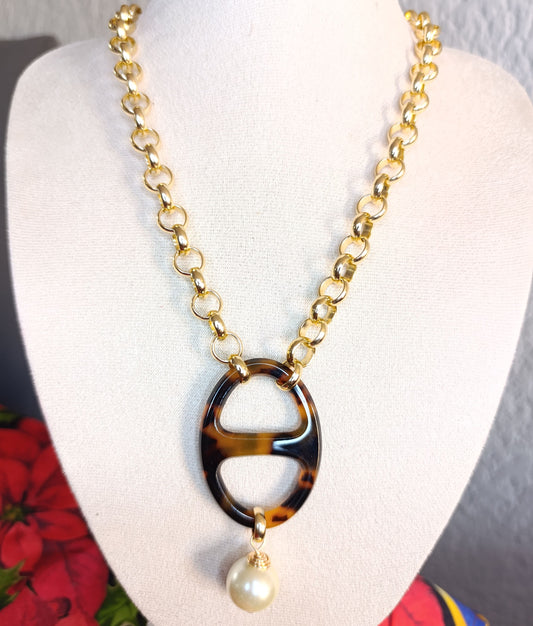 Collar Eslabón Dorado Dije Hebilla y Perla