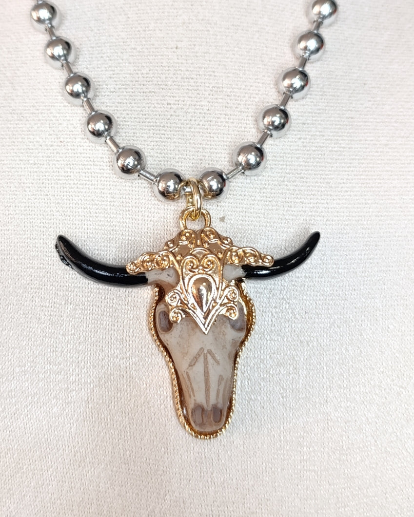 Collar Balines 8 mm Plateado Cabeza de Toro