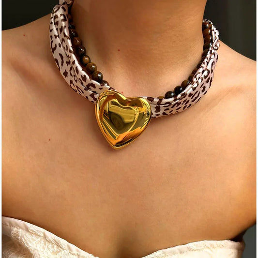 Collar Paliacate y Cuencas Ojo de Tigre Dije Corazón Dorado