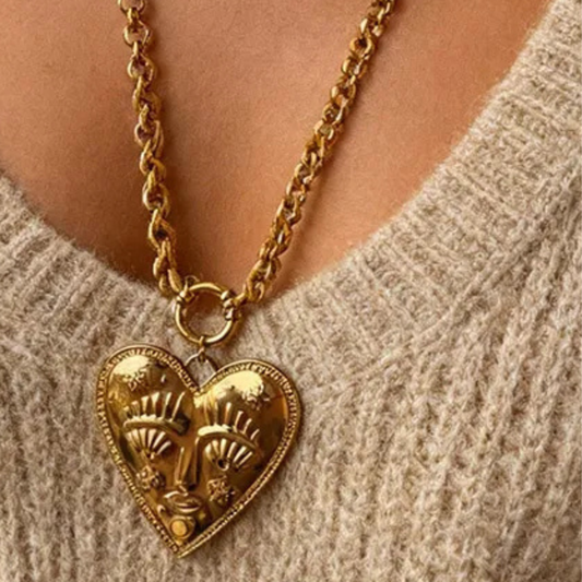 Collar Cadena Larga Dorada Dije Corazón