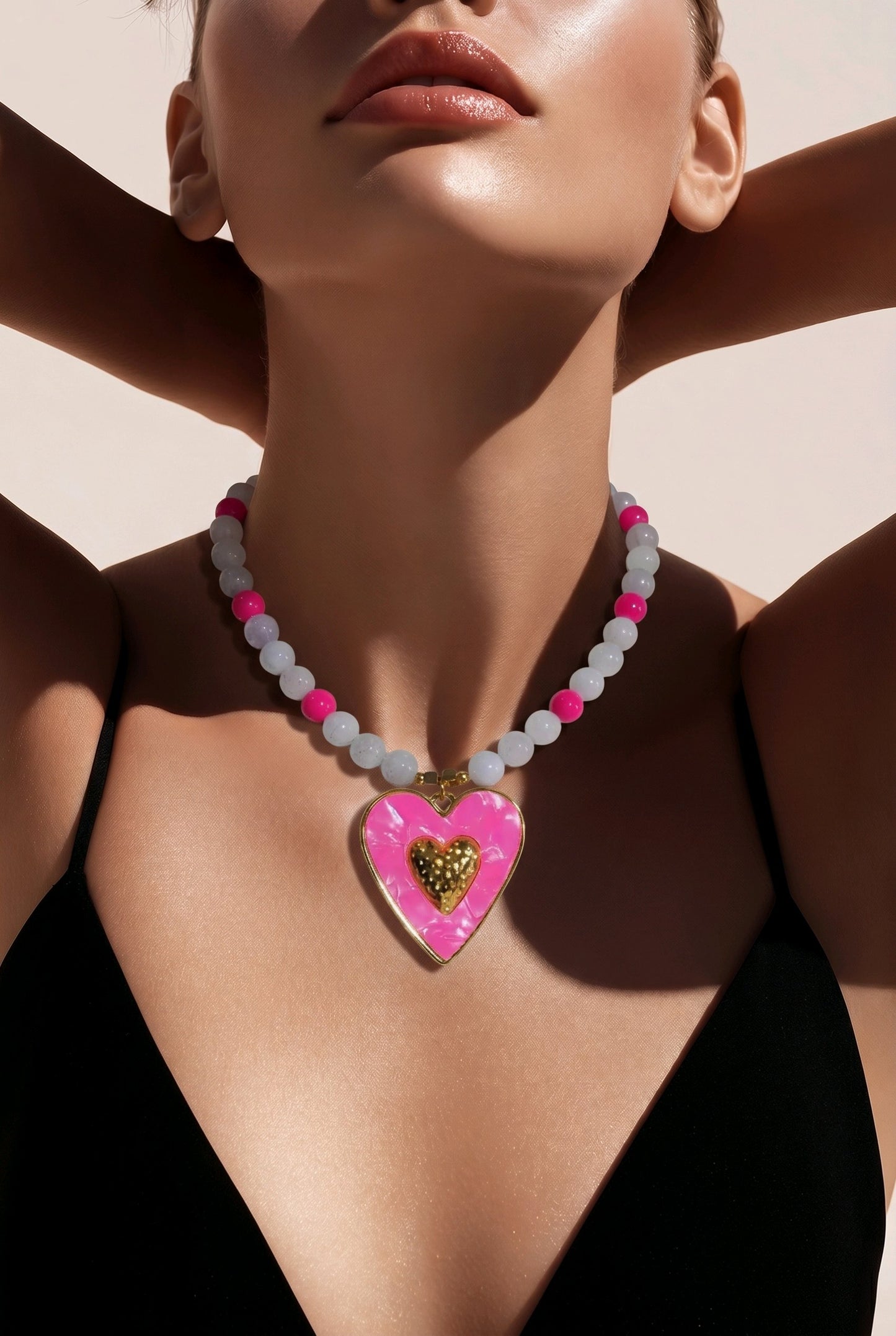 Collar Cuencas Piedra Mineral Jade Dije Corazón Fiusha