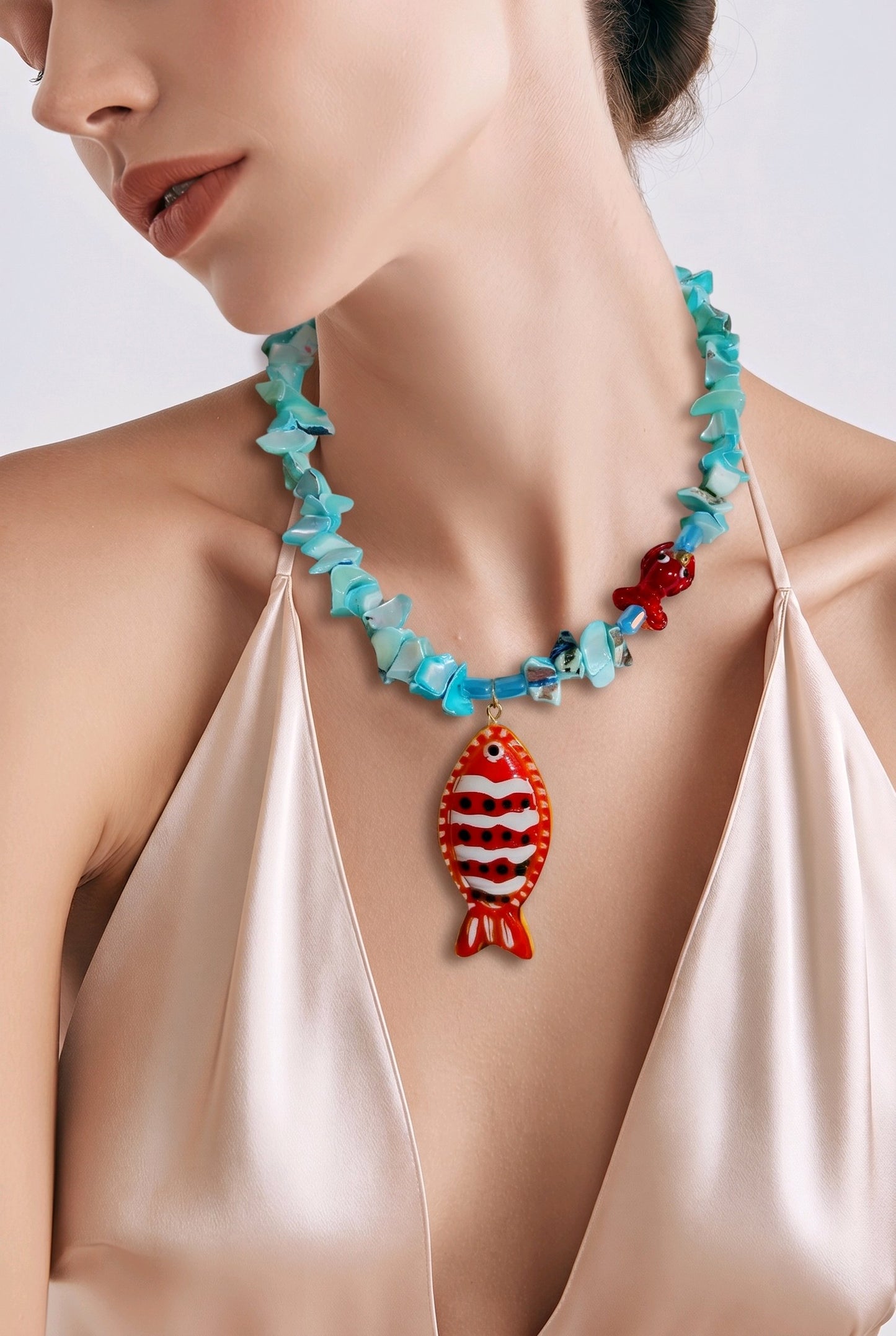 Collar Lajas Turquesa Dije Langosta Roja y Pez Rojo