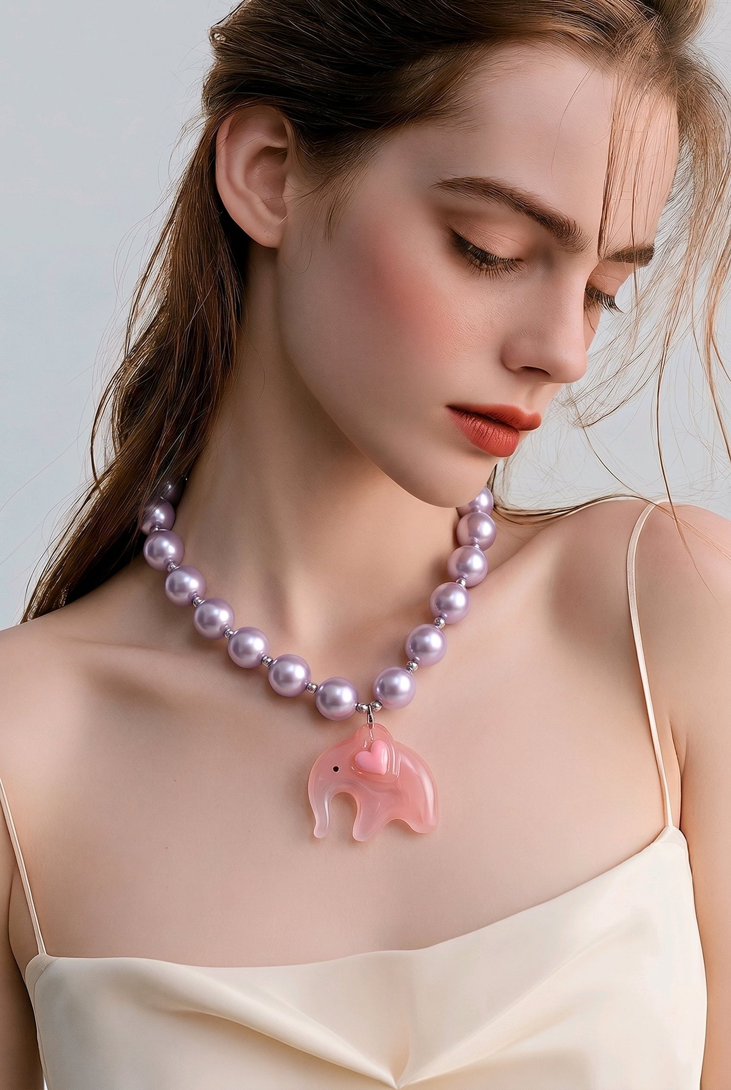 Collar Cuencas Lila Dije Elefante Rosado