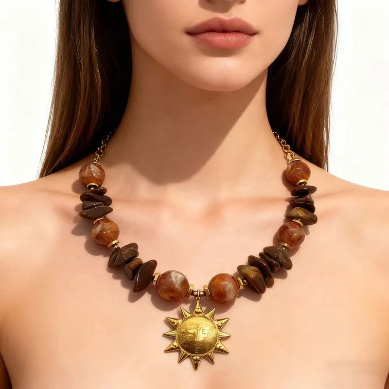 Collar Cuencas Irregulares Ámbar Dije Sol