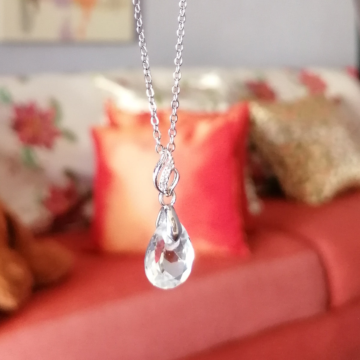 Dije Topacio Corte Gota