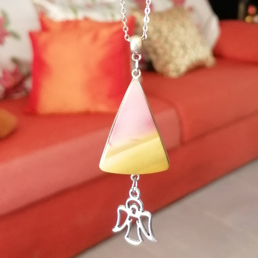 Dije Mookaita Triangular