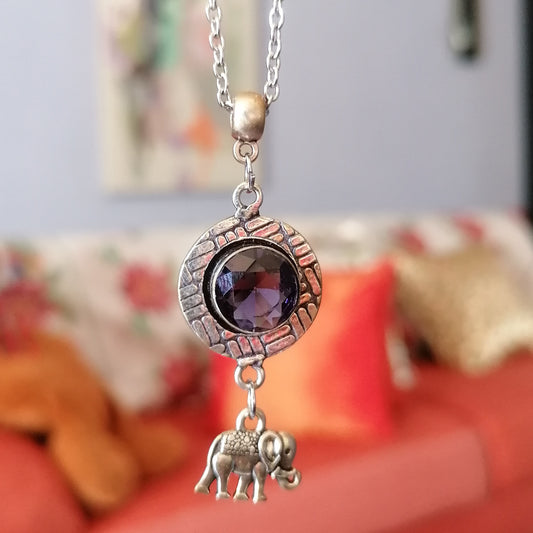 Dije de Amatista Brillante