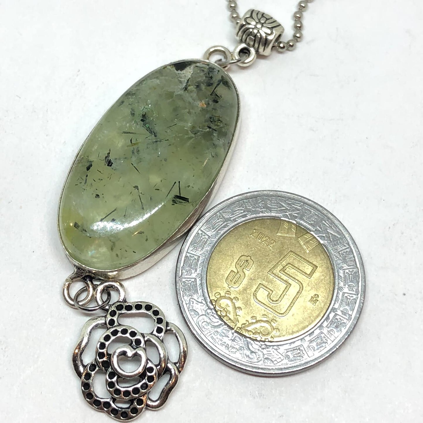 Dije de Prehenita Oval