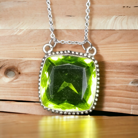 Dije de Cristal Peridoto