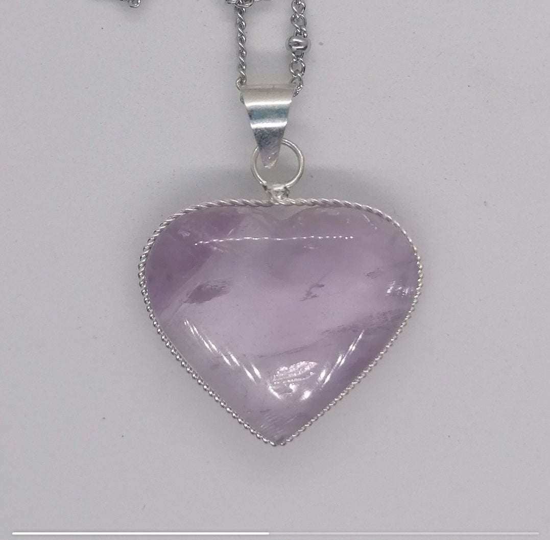 Dije Amatista Corazón Chevron Transparente