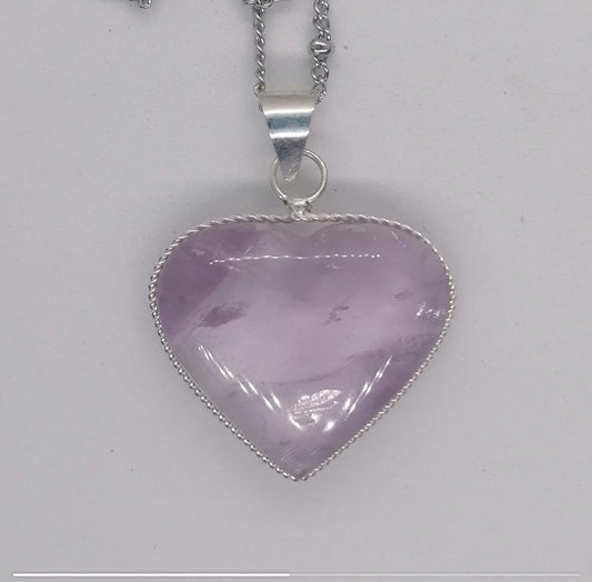 Dije Amatista Corazón Chevron Transparente