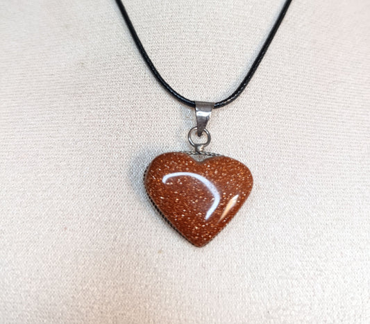 Dije Corazón Venturina Café