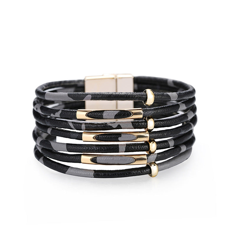 Pulsera Cuero Negra Animal Print Popotillo Dorado