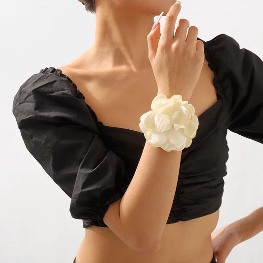 Pulsera Tela Flor Blanca