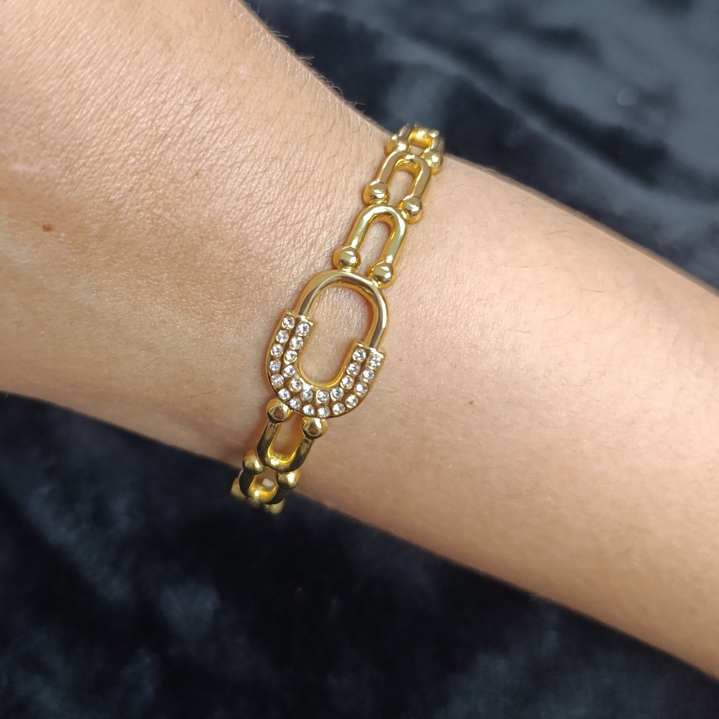 Pulsera Dorada Tipo Tifany con Hebilla Diamantes Blancos