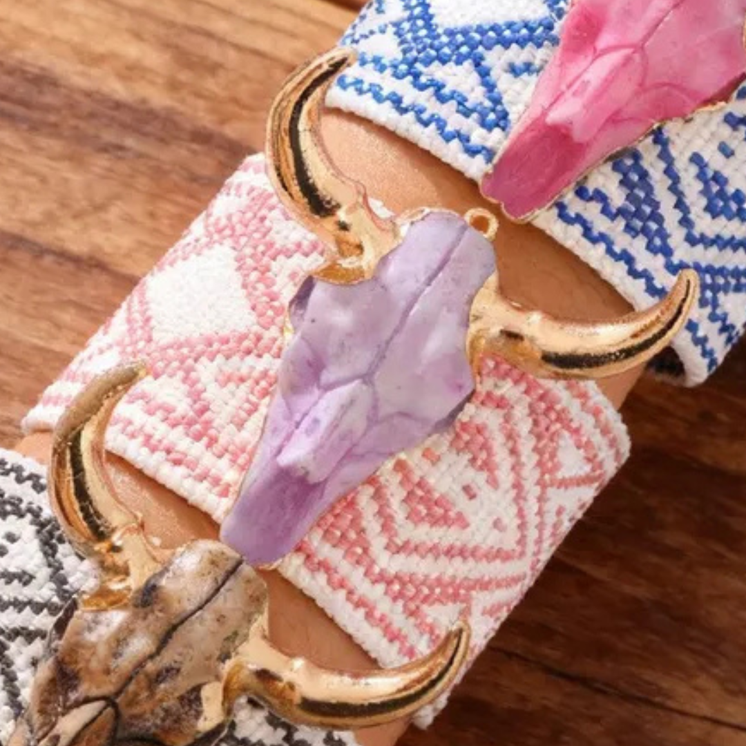 Pulsera Tejida Blanco y Rosa Cabeza de Toro