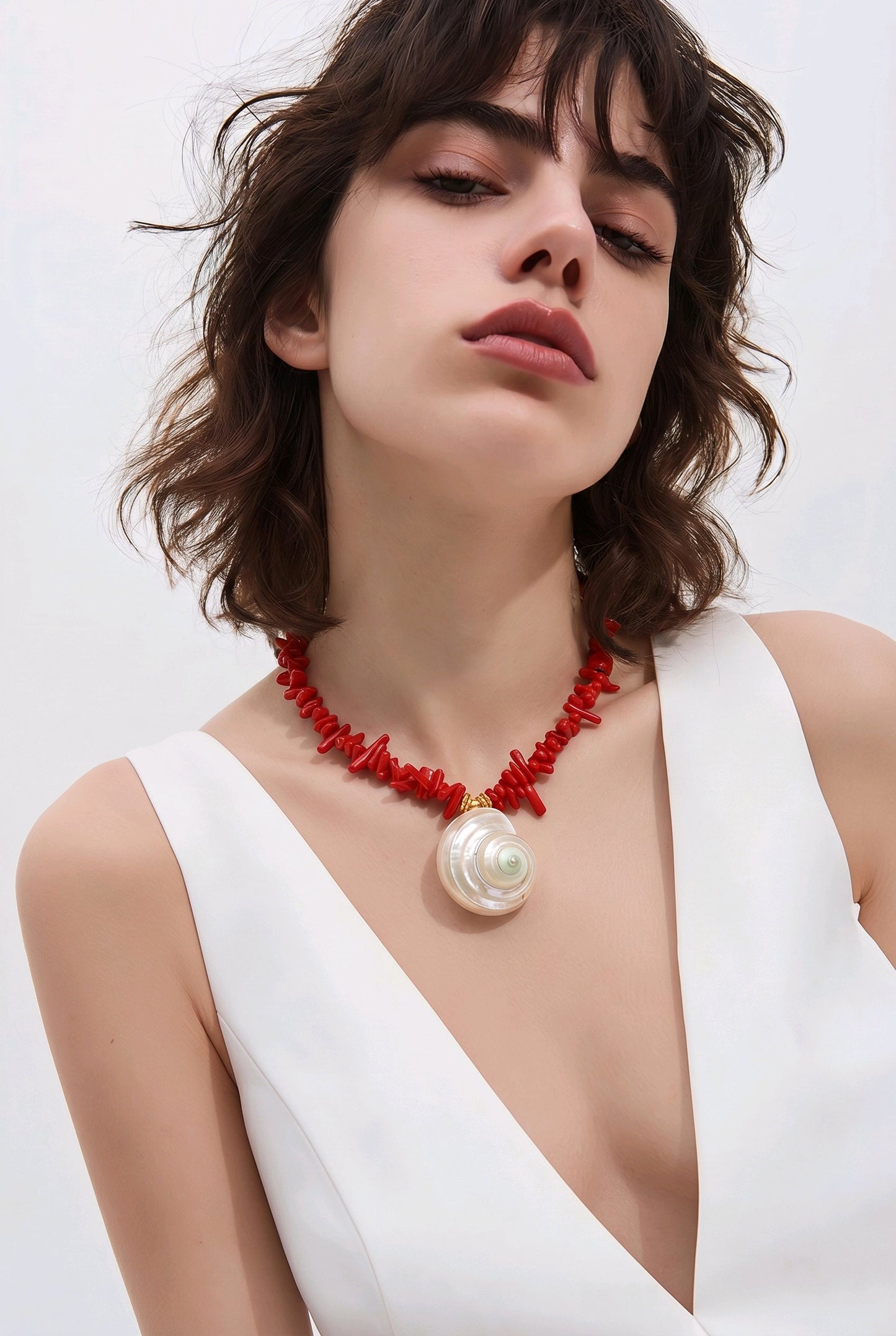 Collar Cilindros y Lajas Rojas Dije Caracol